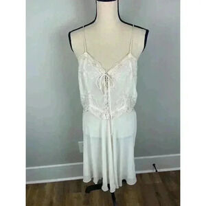 Linea Donatella Babydoll Sheer Lace Front Embroidered Sleeveless Nightgown M/L